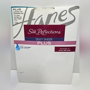 Hanes Silk Reflections Women's Plus-Size Control Top Pantyhose. Size 3+